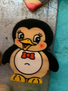 Picture of SMALL MAGNET PENGUIN
